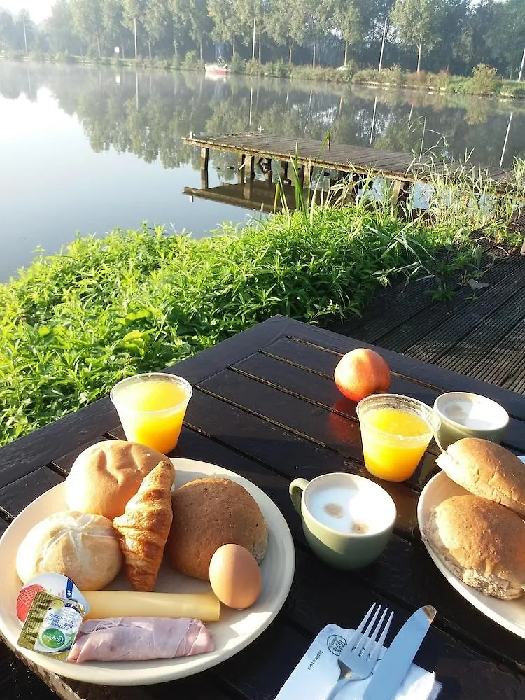Gr8 Hotel Amsterdam Riverside 3*,  הולנד