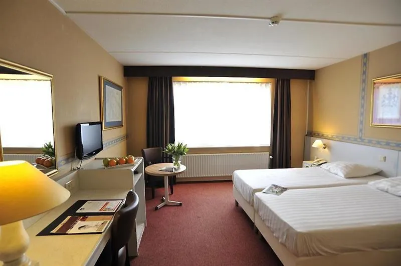 Gr8 Hotel Amsterdam Riverside 3*,  הולנד