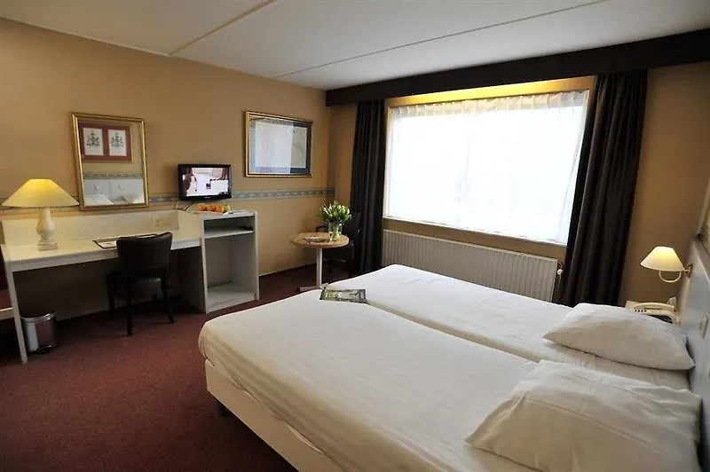 Gr8 Hotel Amsterdam Riverside 3*,